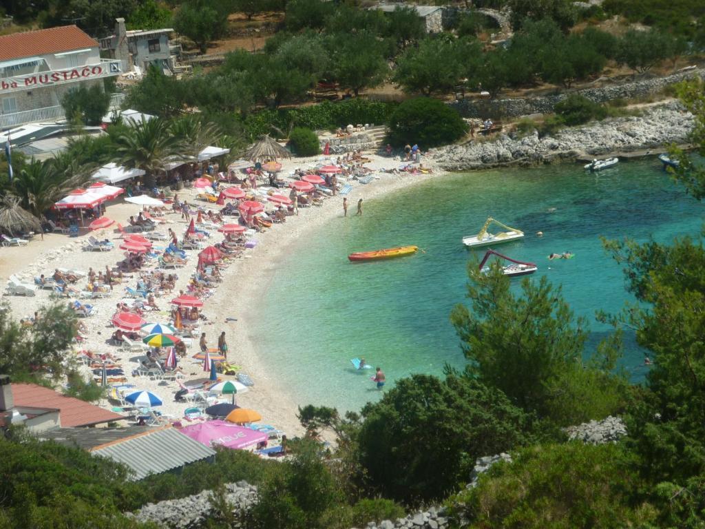 Apartments Mazuran Hvar Town Buitenkant foto